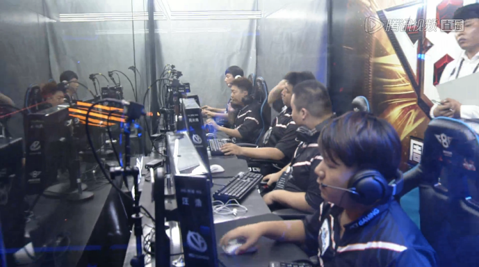 LEC赛区的日程安排将会在北京时间2023年1月12日，凌晨0-3点开始进行